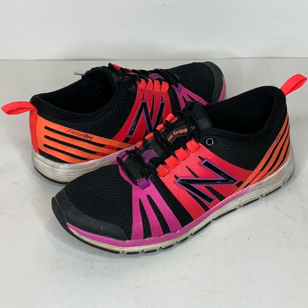 New Balance 811 Fantom Tape Womens Size 6 B Black Pink Red Running Shoes WX811BM